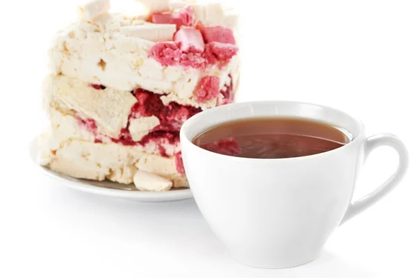 Tasse heißen Tee und hausgemachten Kuchen — Stockfoto