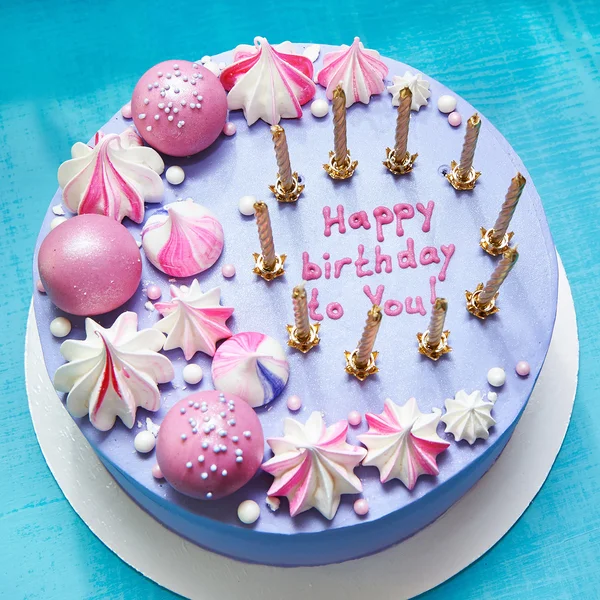 Kuchen mit Glückwünschen zum Geburtstag — Stockfoto