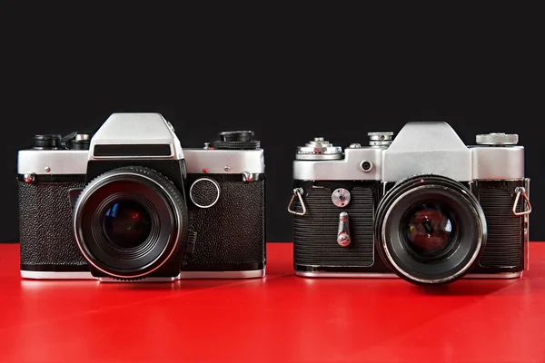 İki eski film kameralar — Stok fotoğraf