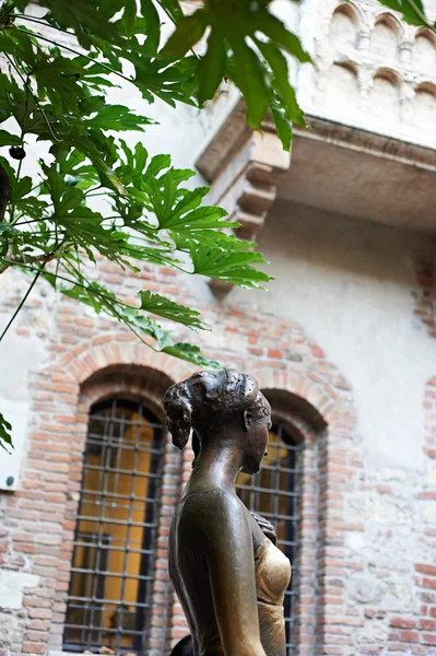 Berühmter balkon von juliet in verona — Stockfoto