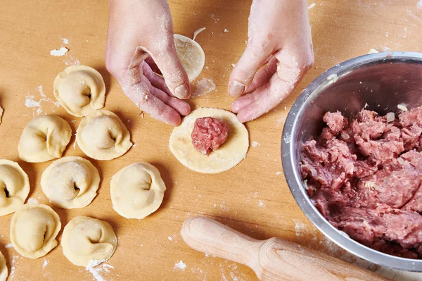 Kochen von Fleischklößen — Stockfoto