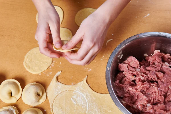 Sculpting of meat dumplings — Stock Photo, Image