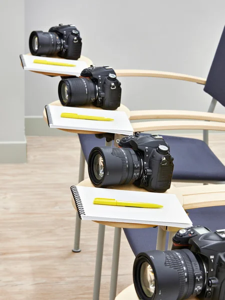 Reflex digitale camera in de klas photoschool — Stockfoto