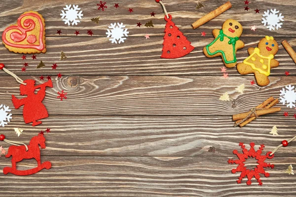 圣诞节装饰品和饼干 — 图库照片