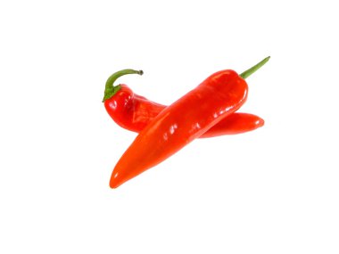                                Kırmızı biber beyaz arkaplanda izole edildi