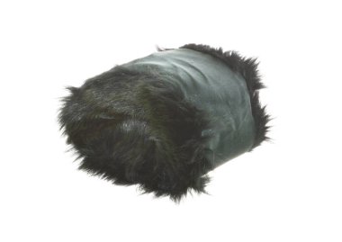 Beyaz arkaplanda doğal kürk izole