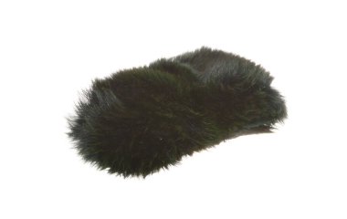 Beyaz arkaplanda doğal kürk izole