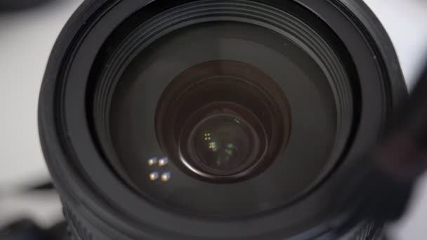 Clean modern lens. Remove dirt and dust. — Stock Video