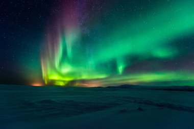 İzlanda 'nın kuzey ışıkları