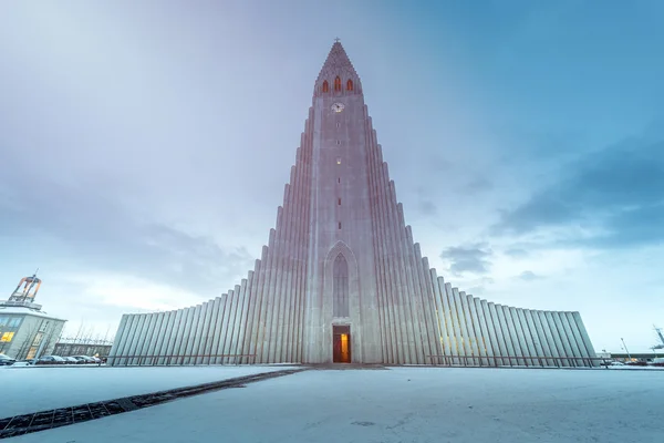 Cattedrale di Hallgrimskirkja a Reykjavik — Foto Stock