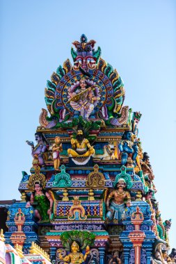 Tapınakta güzel heykeller