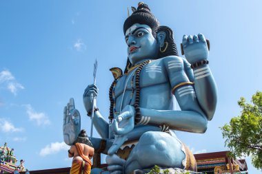 Shiva Tanrı heykeli