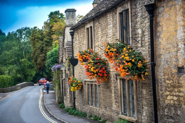 A Cotswold falu a Castle Combe — Stock Fotó