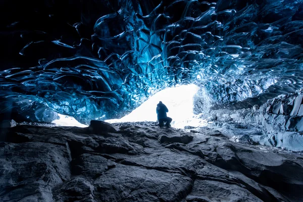 Caverna de gelo na Islândia — Fotografia de Stock