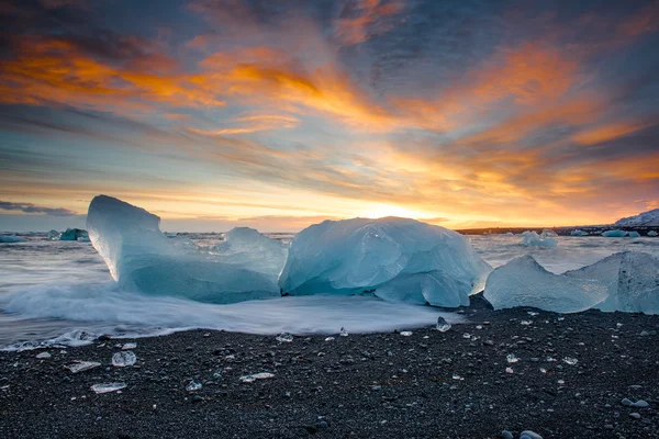 Spiaggia di ghiaccio di Jokulsarlon — Foto Stock