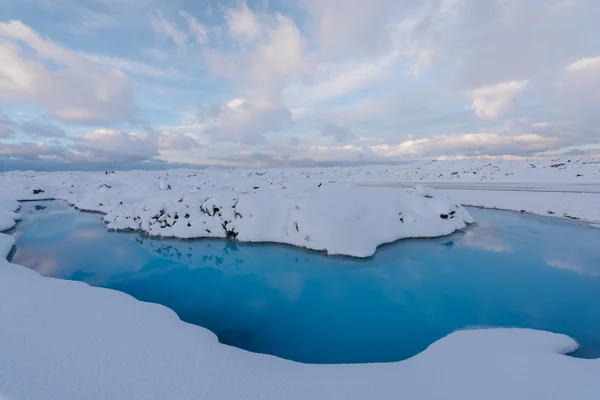 Paisagem de inverno na Islândia — Fotografia de Stock