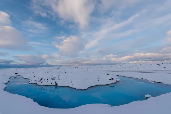 Paisagem de inverno na Islândia — Fotografia de Stock