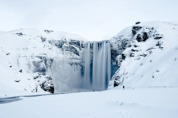 冰原上的浮冰瀑布 — 图库照片