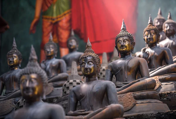 Buddha statues in  temple — Stock Photo, Image