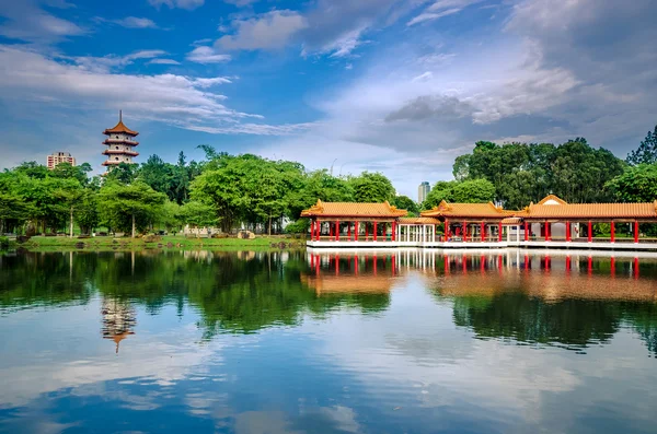 Templo de jardim chinês — Fotografia de Stock