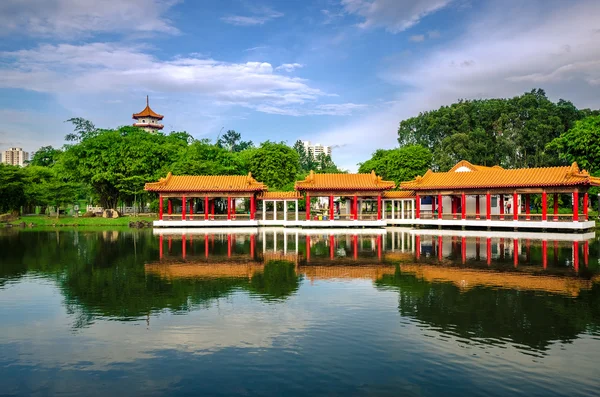 Templo de jardim chinês — Fotografia de Stock