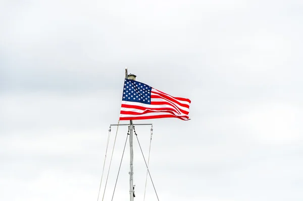 Melambaikan bendera american — Stok Foto