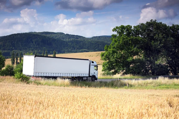 Transport samochodów ciężarowych na drodze Obrazek Stockowy