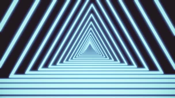 Neonowy trójkątny tunel abstrakcyjny ruch tła. Trójkąt składający się z żywe linie lazurowe i aparat poruszający się przez niego na czarnym tle. 3D renderowanie wideo 4k. — Wideo stockowe
