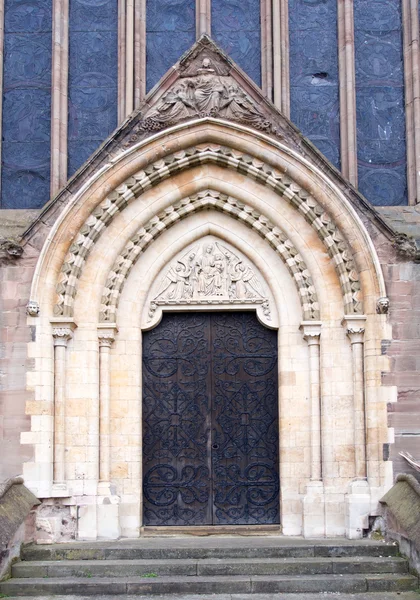 Porta da catedral . — Fotografia de Stock