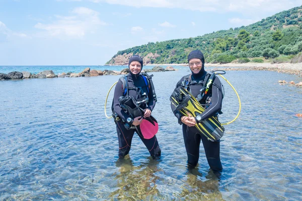 Female Scuba Divers — Stock Photo, Image