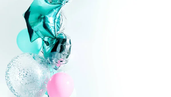 Des Ballons Air Ensemble Doux Coeur Rose Blanc Turquoise Ballons Photos De Stock Libres De Droits