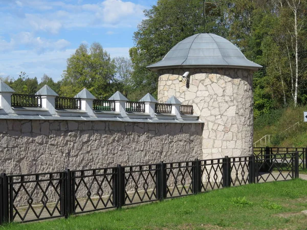 伊丽莎白罗沃的修道院普斯科夫地区 从2000年起 古寺被修复 并开始复兴为女修道院 — 图库照片