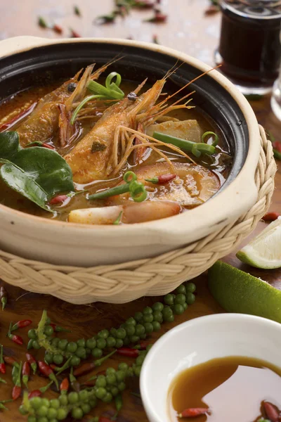 Tom Yam Kung — Stockfoto