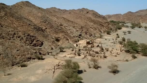 Una Vista Aérea Familia Árabe Tradicional Abandonada Wadi Massal Arabia — Vídeo de stock