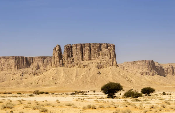 Suudi Arabistan Riyad Yakınlarında Jabal Tuwaiq Kumtaşı Oluşumları — Stok fotoğraf