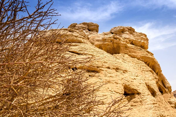 Der Kathedralenstein Ein Sandsteinvorsprung Mit Dem Dorn Vordergrund Hariq Saudi — Stockfoto