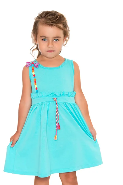 Entzückende kleine Mode-Mädchen mit schönen Haaren — Stockfoto