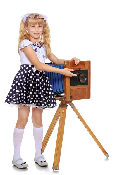 Dziewczyna z rocznika kamery — Zdjęcie stockowe
