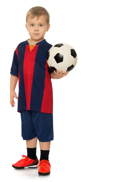 Kleiner Junge mit Fußball — Stockfoto