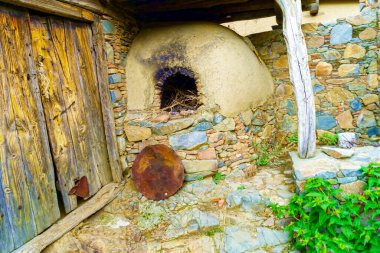 Antik Taş Duvar Doğal Taşlardan Yapılmış, Eski Masonluk