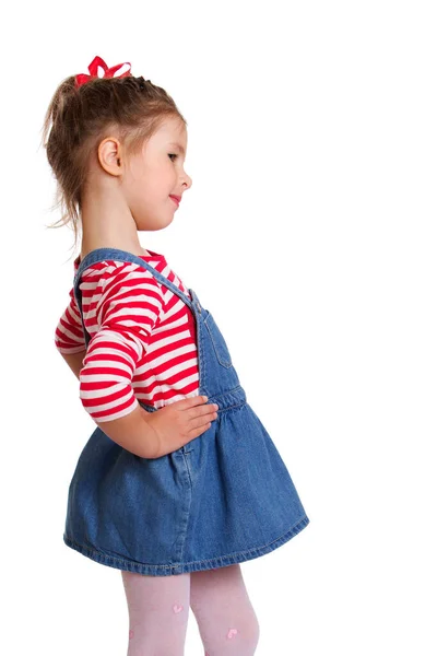 Piękna dziewczynka w krótkiej sukience jeansowej — Zdjęcie stockowe