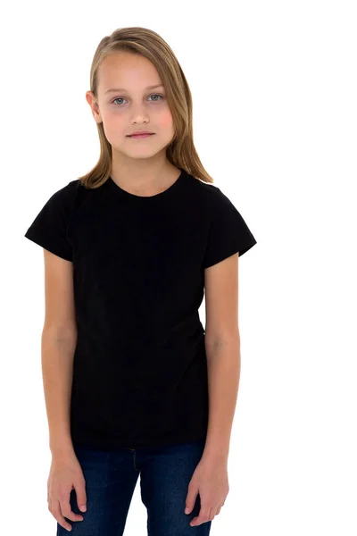 Menina loira bonita em t-shirt preta — Fotografia de Stock