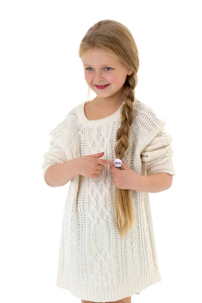 Bella felice bambina isolata su sfondo bianco. — Foto Stock