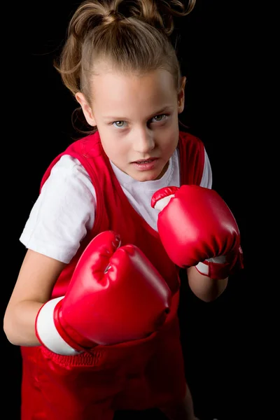 Deportiva adolescente haciendo ejercicios de boxeo — Foto de Stock