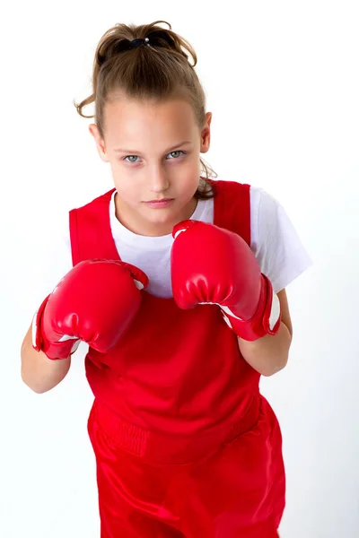 Sportovní boxer dospívající dívka, izolované na bílém pozadí — Stock fotografie