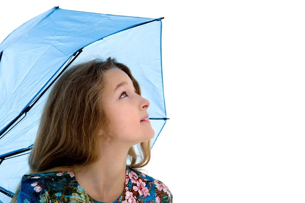 Klein meisje onder een paraplu.Concept stijl en mode. — Stockfoto