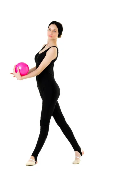 Jong tiener meisje atleet oefenen met roze bal — Stockfoto