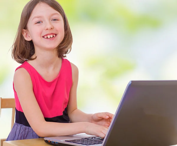 Cheerful girl — Stock Photo, Image