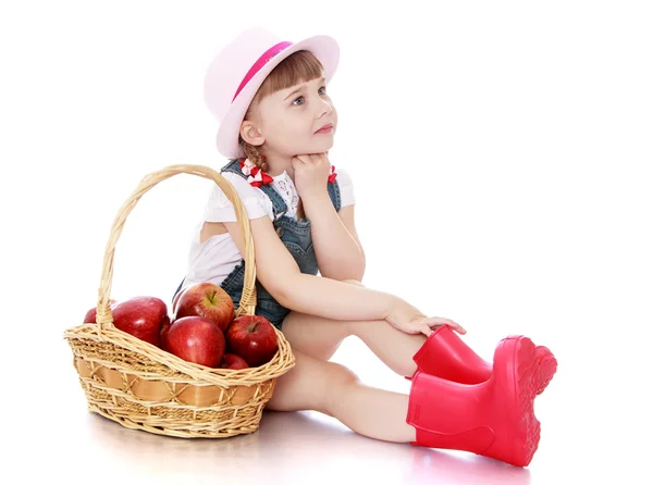 Cute little girl with my grandmother in the country has collecte — ストック写真