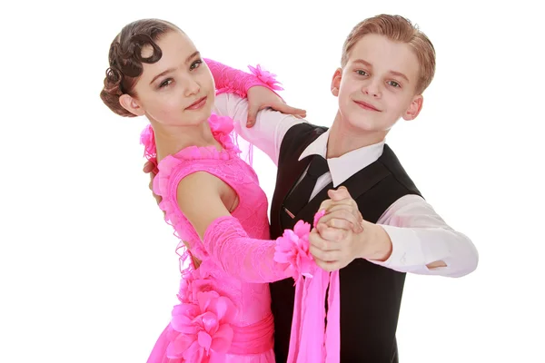 Bonito casal de dança da juventude, as crianças falam — Fotografia de Stock